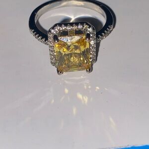 Gorgeous Yellow Cubic Zicornia Ring S925 Sterling Silver Jewelry